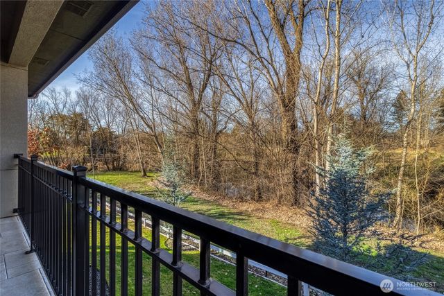 2049 Stillwater Drive, Walla Walla, WA 99362