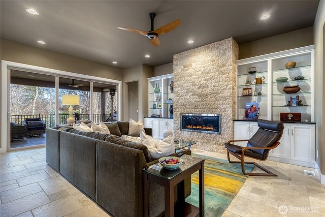 2049 Stillwater Drive, Walla Walla, WA 99362