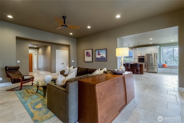 2049 Stillwater Drive, Walla Walla, WA 99362