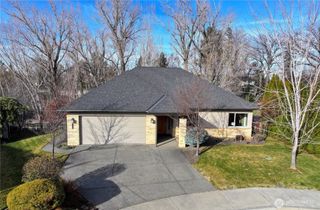 2049 Stillwater Drive, Walla Walla, WA 99362