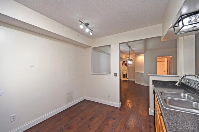 250 Postoak Lane, Milford, OH 45150