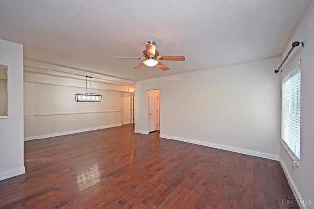 250 Postoak Lane, Milford, OH 45150