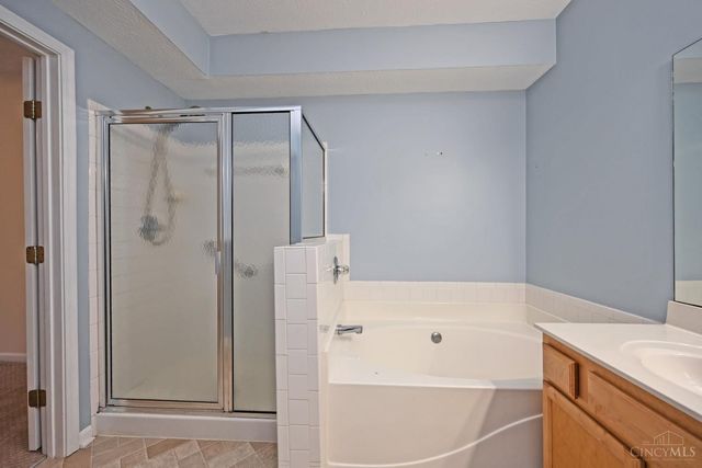 250 Postoak Lane, Milford, OH 45150