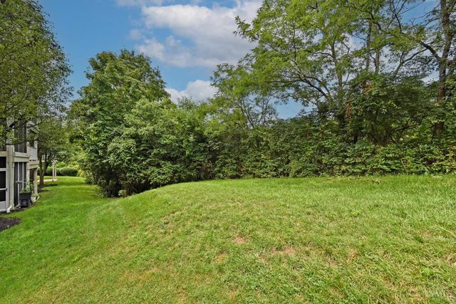 250 Postoak Lane, Milford, OH 45150