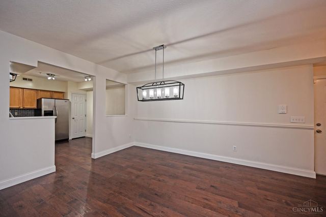 250 Postoak Lane, Milford, OH 45150