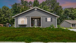 2908 Watertown Avenue, Lake Station, IN 46405