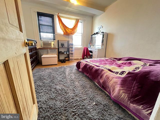 5726 OLD 2ND ST, Philadelphia, PA 19120