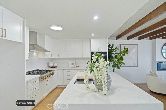 409 E Edgewater, Newport Beach, CA 92661