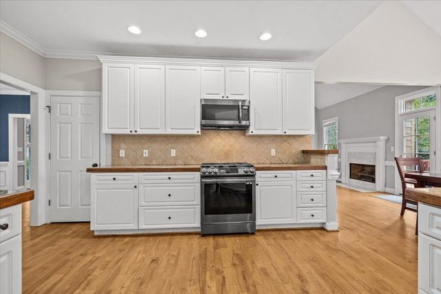 408 Congaree Road, Roebuck, SC 29376