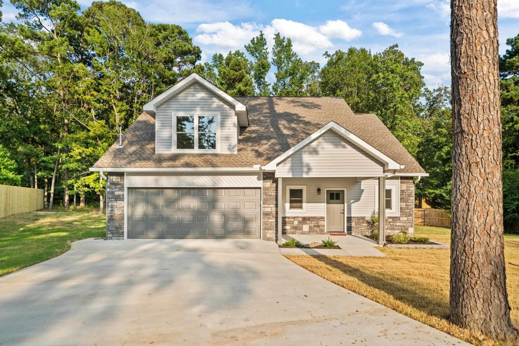 108 Portia, Hot Springs, AR 71913