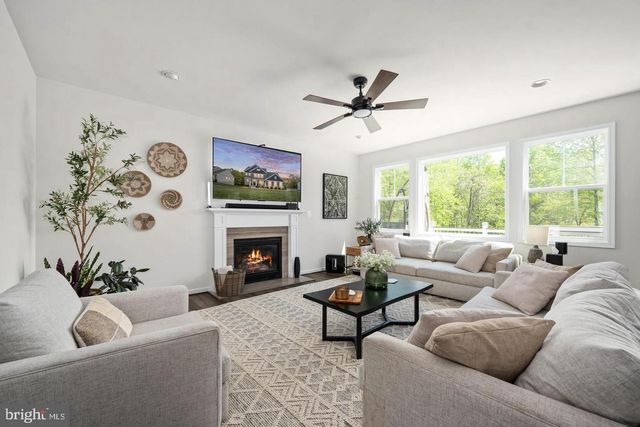 310 LIBERTY HALL DR, Fredericksburg, VA 22406