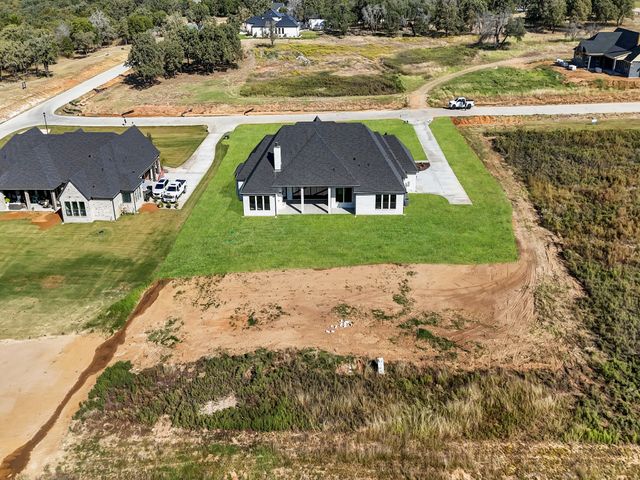 3009 Codigo Drive, Weatherford, TX 76088