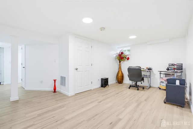 125 Higgins Road, Old Bridge, NJ 07747