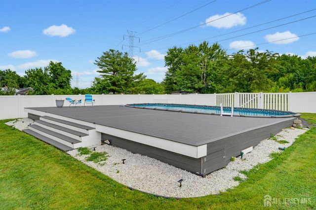 125 Higgins Road, Old Bridge, NJ 07747