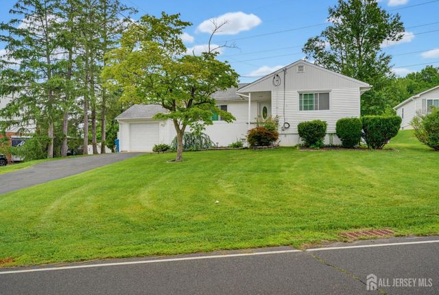 125 Higgins Road, Old Bridge, NJ 07747