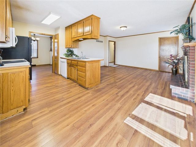 1421 Grandview Drive, Warrensburg, MO 64093