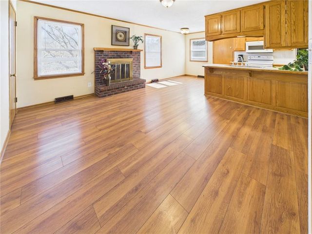 1421 Grandview Drive, Warrensburg, MO 64093