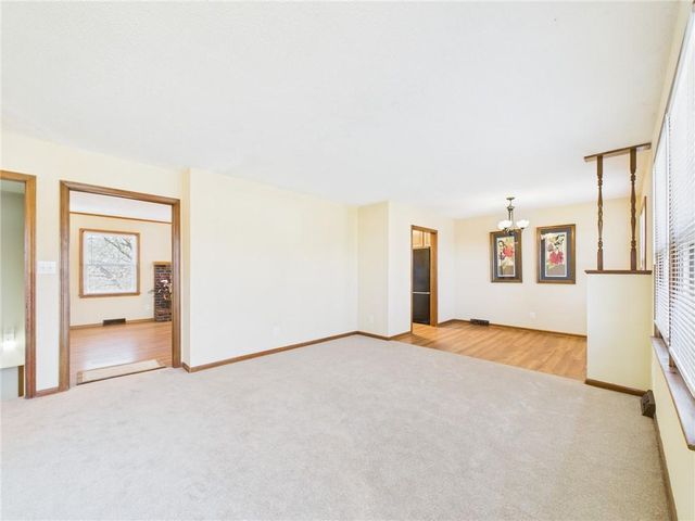 1421 Grandview Drive, Warrensburg, MO 64093