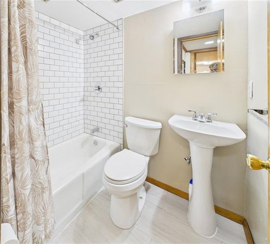 1421 Grandview Drive, Warrensburg, MO 64093