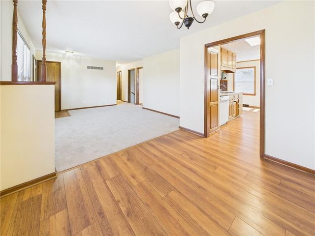 1421 Grandview Drive, Warrensburg, MO 64093