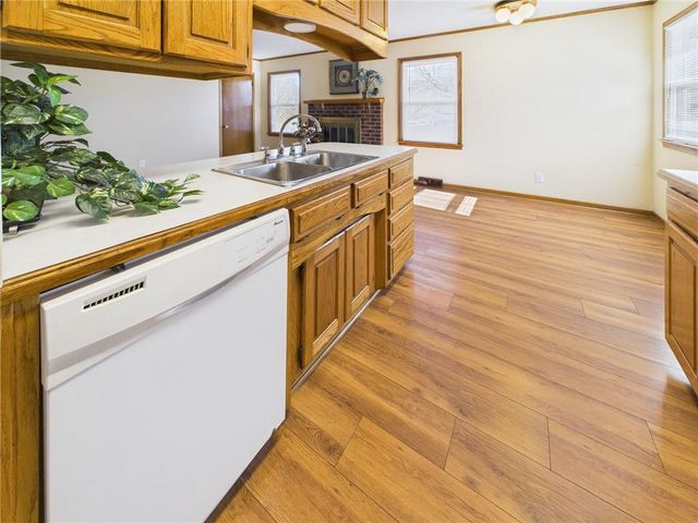 1421 Grandview Drive, Warrensburg, MO 64093