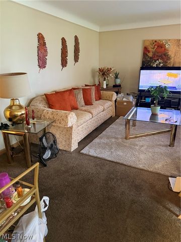 15401 Ramage Avenue, Maple Heights, OH 44137