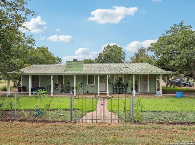 721 Rocky Creek, Fredericksburg, TX 78624