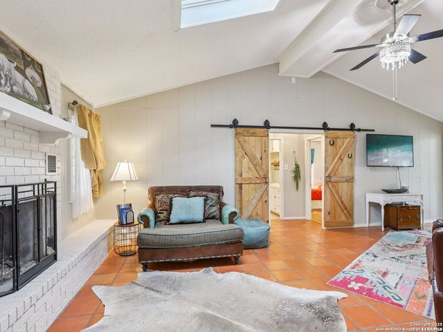 721 Rocky Creek, Fredericksburg, TX 78624