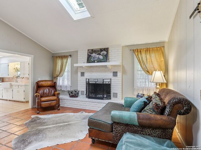 721 Rocky Creek, Fredericksburg, TX 78624