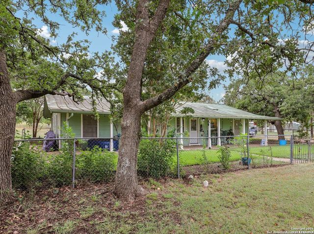 721 Rocky Creek, Fredericksburg, TX 78624