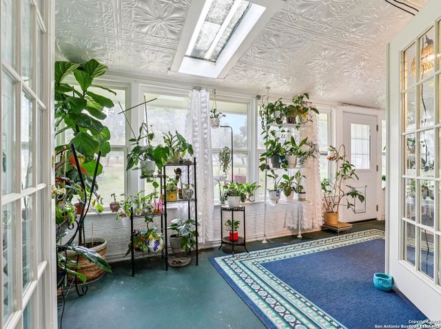 721 Rocky Creek, Fredericksburg, TX 78624