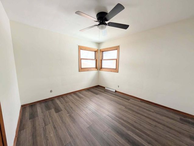 1360 S 88th STREET, Milwaukee, WI 53214