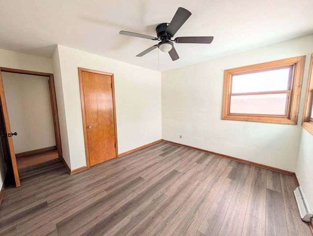 1360 S 88th STREET, Milwaukee, WI 53214