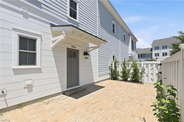 9566 Shore DR, Norfolk, VA 23518