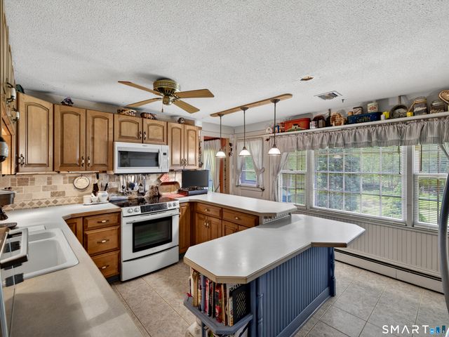 249 Judson Avenue, Groton, CT 06355