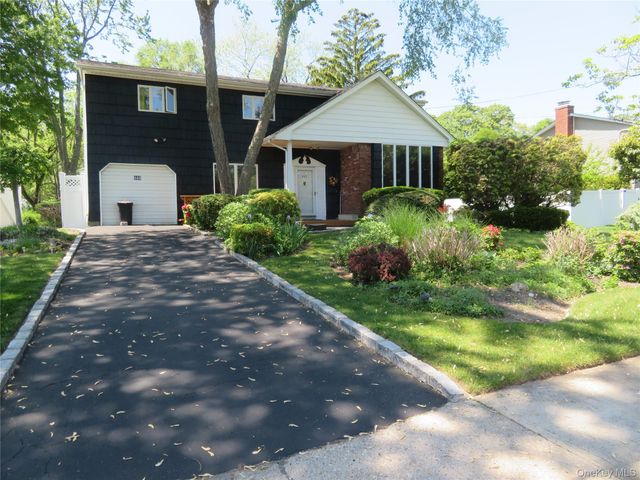 440 Spangle Drive, North Babylon, NY 11703