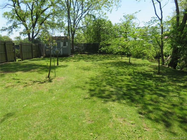 440 Spangle Drive, North Babylon, NY 11703