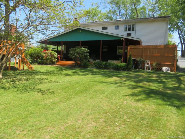 440 Spangle Drive, North Babylon, NY 11703