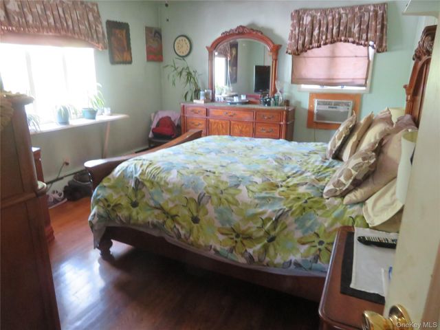 440 Spangle Drive, North Babylon, NY 11703