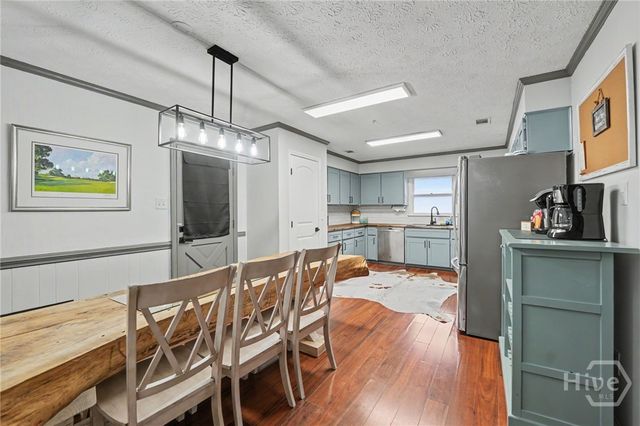 810 Oemler Loop, Savannah, GA 31410