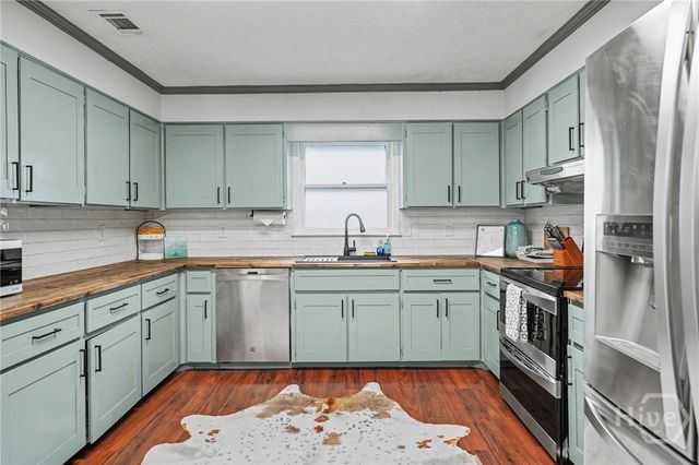 810 Oemler Loop, Savannah, GA 31410