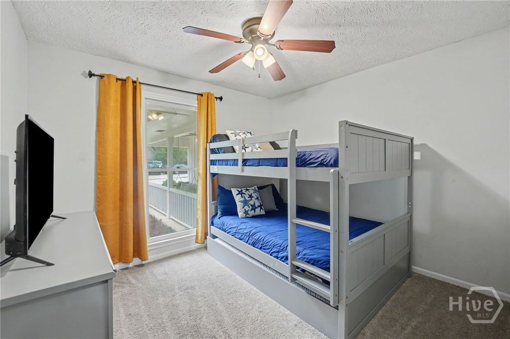 Image 25 of property listing at 810 Oemler Loop, Savannah, GA 31410