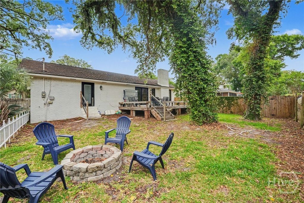 Image 34 of property listing at 810 Oemler Loop, Savannah, GA 31410