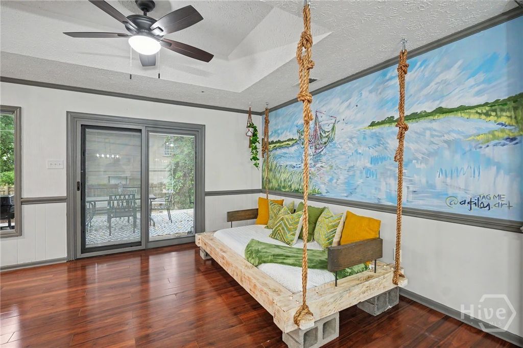 Image 7 of property listing at 810 Oemler Loop, Savannah, GA 31410