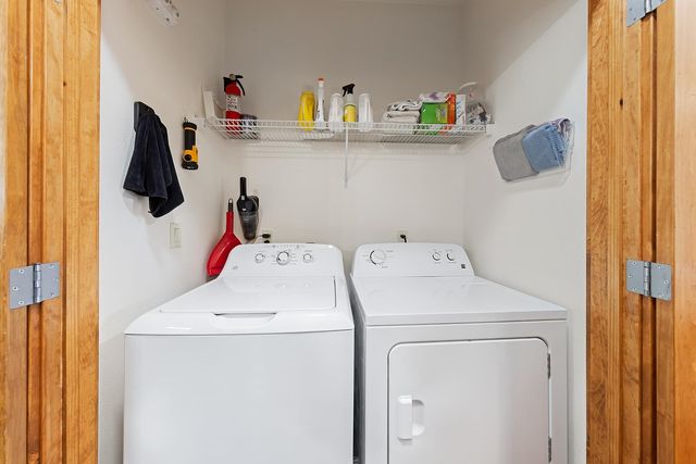 10890 Cinnabar Way Apt 6, Truckee, CA 96161