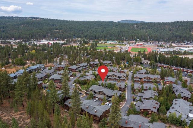 10890 Cinnabar Way Apt 6, Truckee, CA 96161