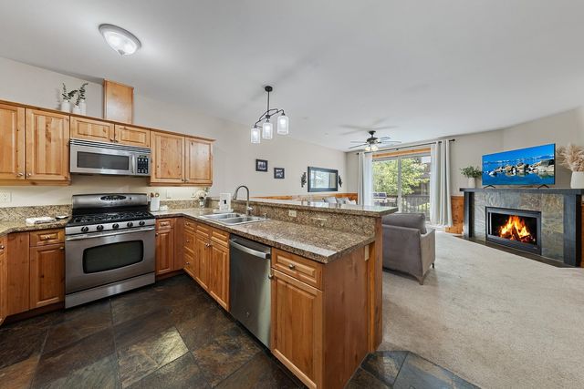 10890 Cinnabar Way Apt 6, Truckee, CA 96161