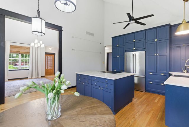 2320 Valencia Drive, Lexington, KY 40513