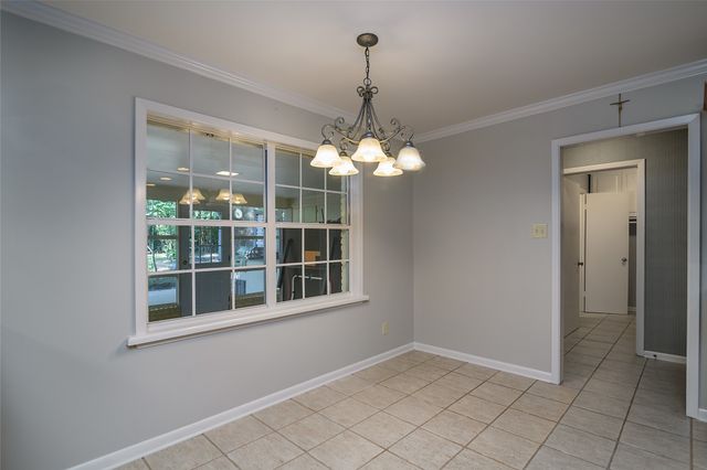 5910 Fern Avenue, Shreveport, LA 71105