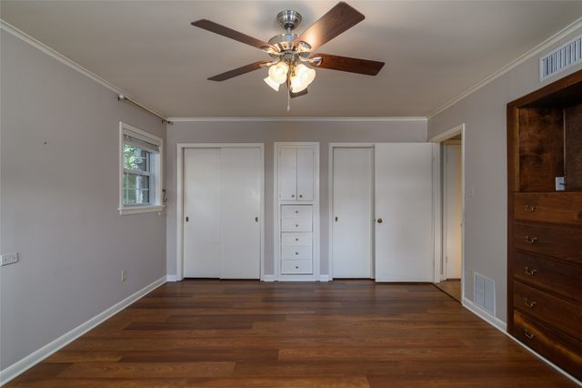 5910 Fern Avenue, Shreveport, LA 71105
